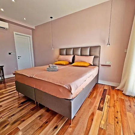 Panorama Penthouse - 5 Star With Roof Jacuzzi * Split