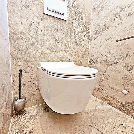 Panorama Prestige Penthouse- Location In Town *