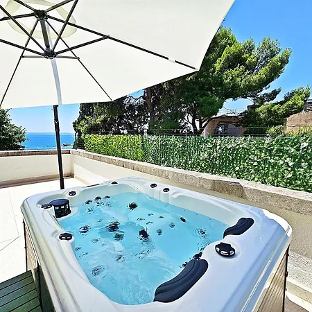 Appartement Panorama Penthouse - 5 Star With Roof Jacuzzi