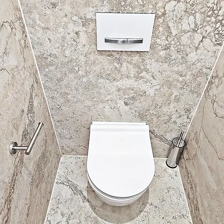 Panorama Penthouse - 5 Star With Roof Jacuzzi Appartement *